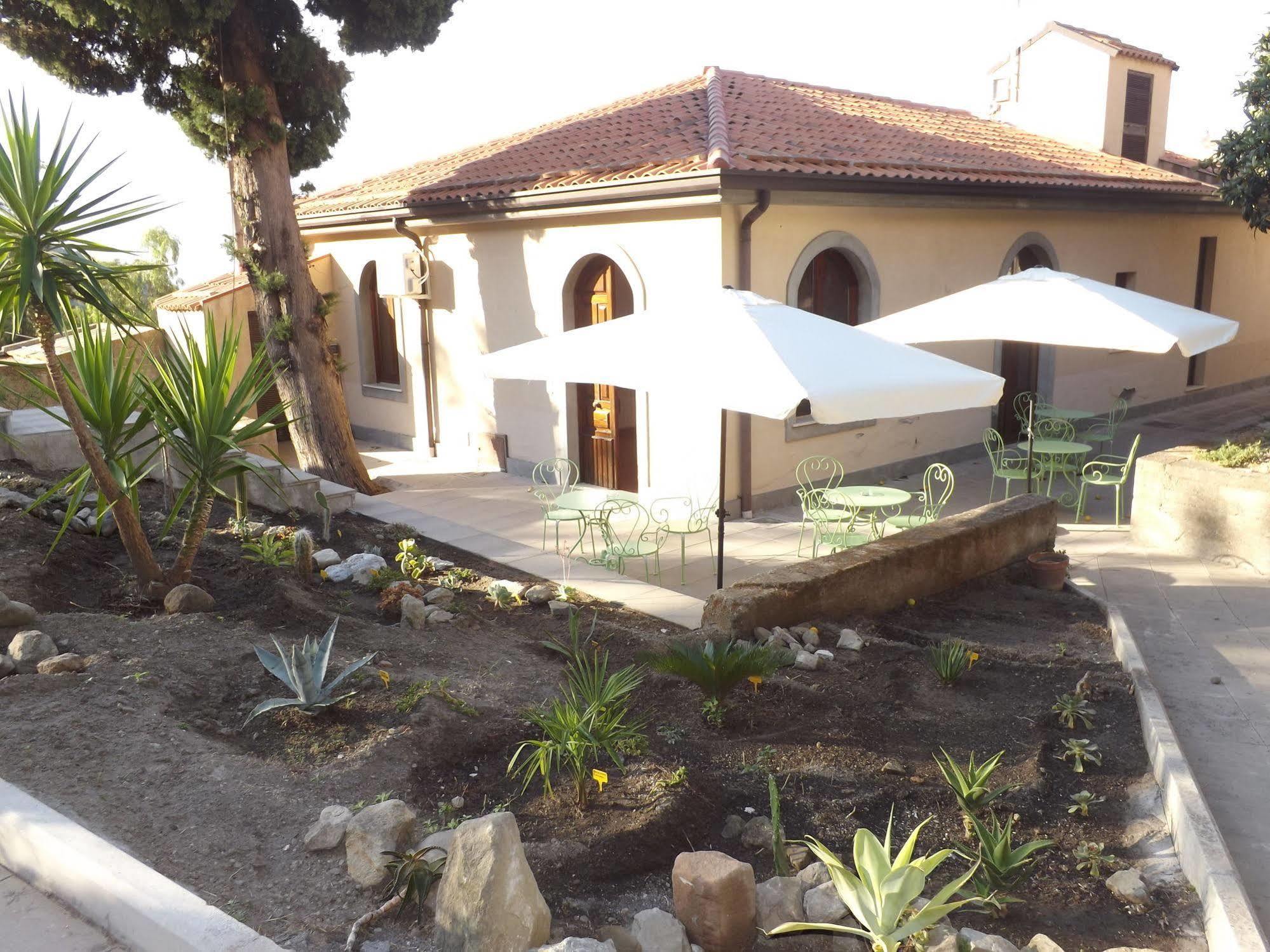 Albergo Diffuso Borgo Gallodoro Exterior foto