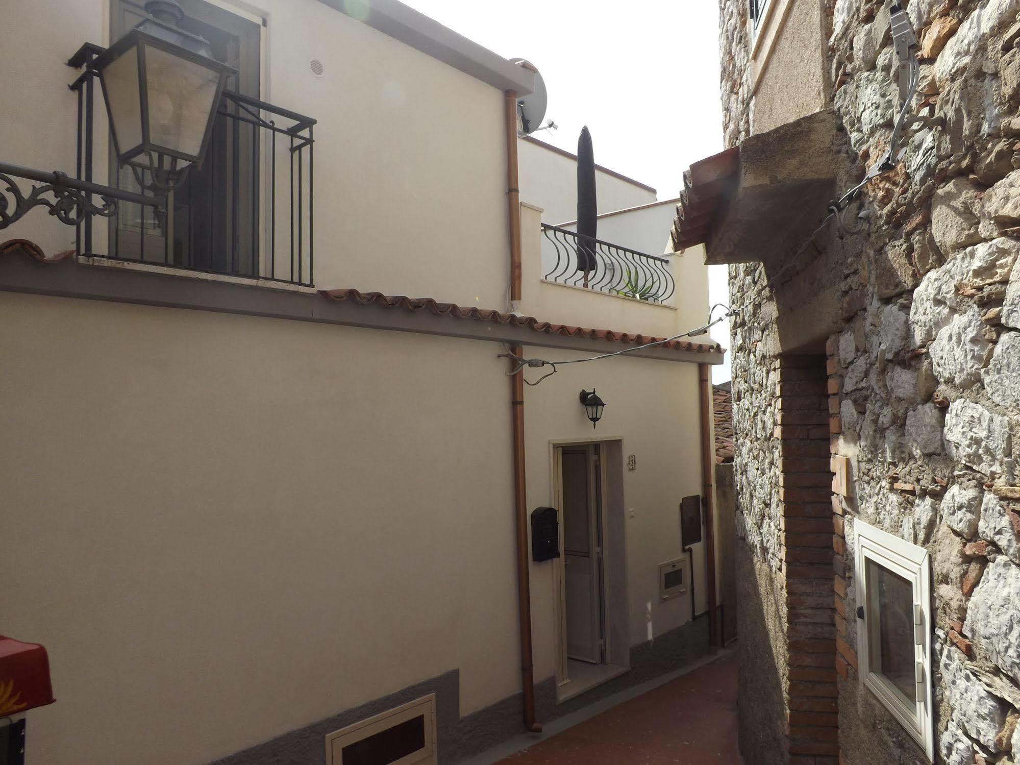 Albergo Diffuso Borgo Gallodoro Exterior foto