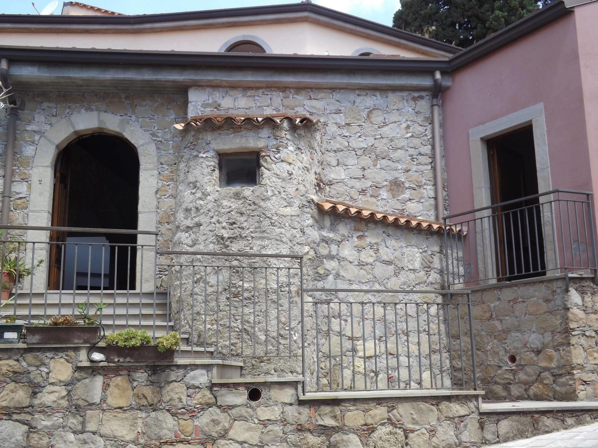 Albergo Diffuso Borgo Gallodoro Exterior foto